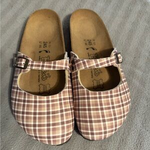 Plaid Slippers with Adjustable Strap